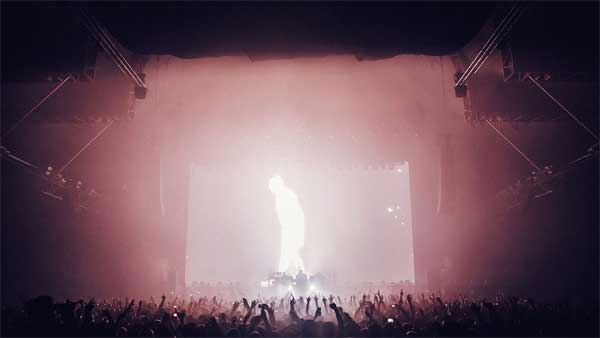 1. THE CHEMICAL BROTHERS    KSL