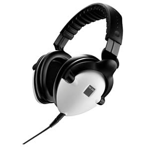  Sennheiser HD 200<br>DJ 