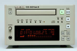 TASCAM CD-601MKII<br>Профессиональный CD проигрыватель