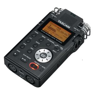 TASCAM DR-100<br>Портативный цифровой аудиорекордер