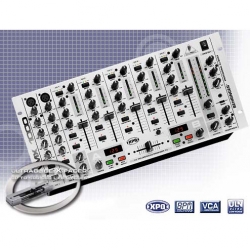 BEHRINGER VMX 1000 PRO MIXER.<br>   DJ