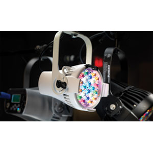 ETC Desire™ D22<br>Светодиодный прожектор заливающего света типа PAR