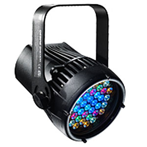 ETC Desire™ D40XTI<br>Светодиодный всепогодный прожектор заливающего света типа PAR